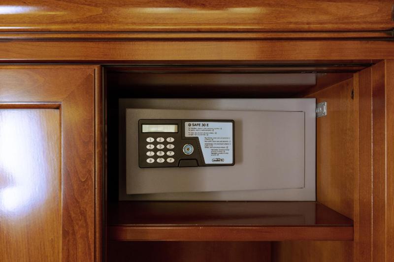 Suite image 3