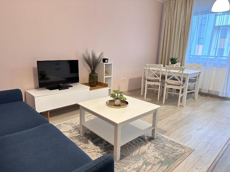 Cozy Studios and Apartments at Grandis Residence #Brasov - image 2