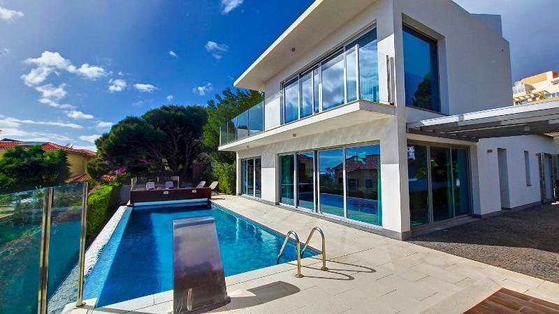Villa Madeira by LovelyStay Images
