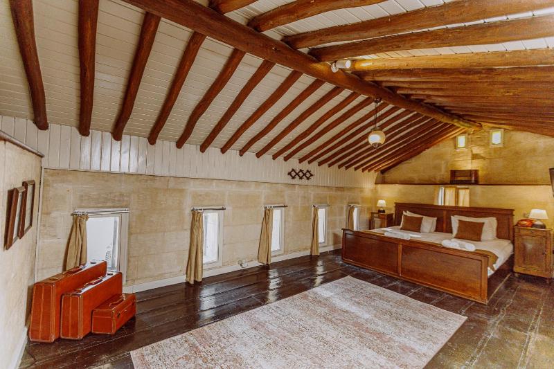 Comfort Quadruple Room image 3