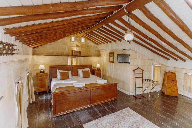 Comfort Quadruple Room image 4