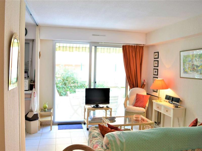 Appartement 3 pièces avec terrasse proche plage à Cavalaire-sur-Mer - FR-1-226B-66 - image 4