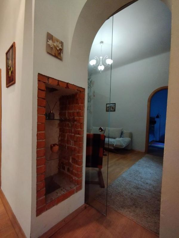 Family Stay in Lviv (2 Rooms + Kitchen) - image 2