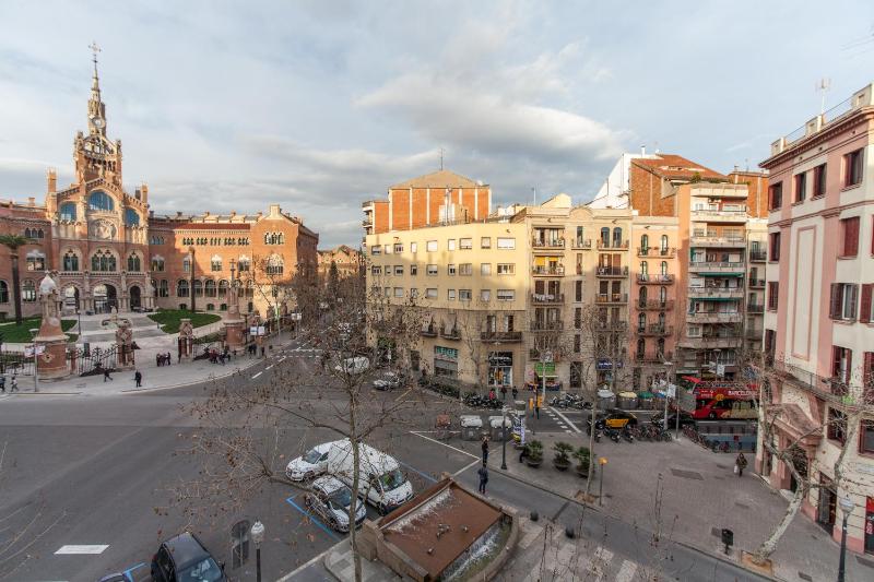 Housalia Sant Pau Views- Suite with View on Hospital Sant Pau - image 13