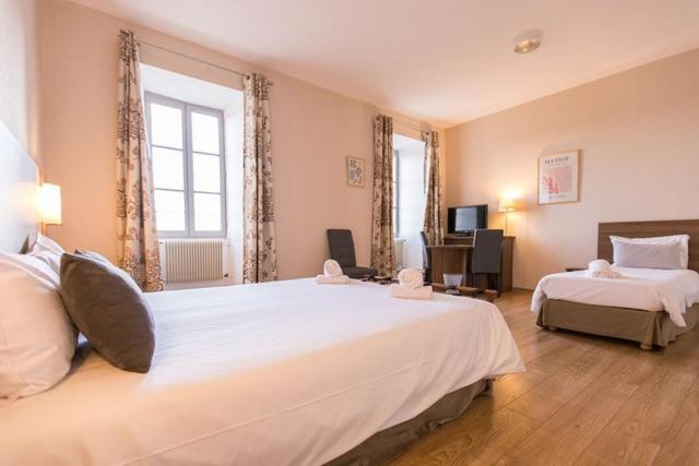Superior Room image 3