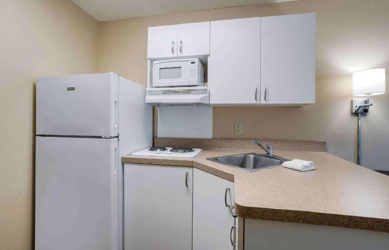 Studio with 2 Double Beds - Non-Smoking image 2