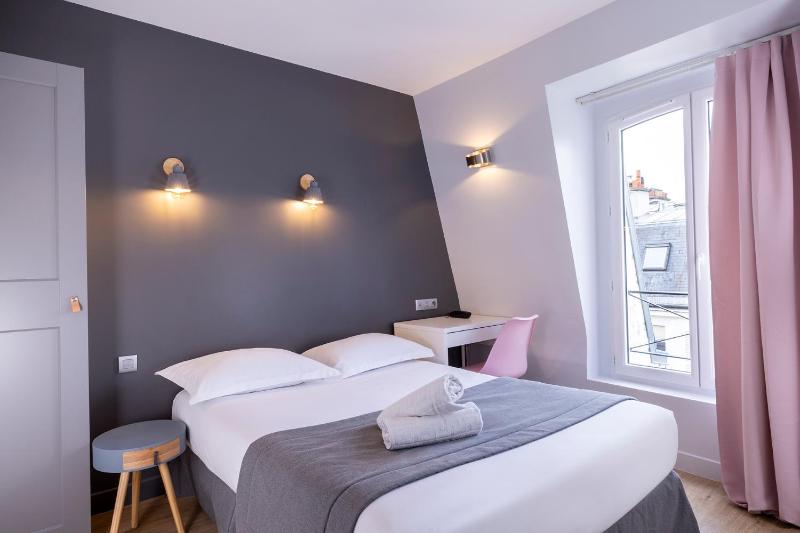 Single Room image 1