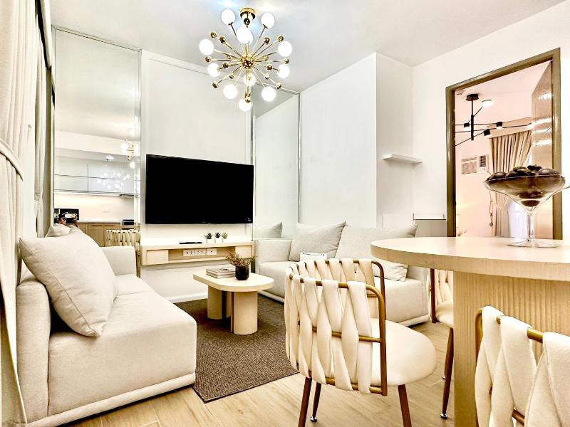 Elegant and Family-Friendly 2BR in Pine Suites - image 13