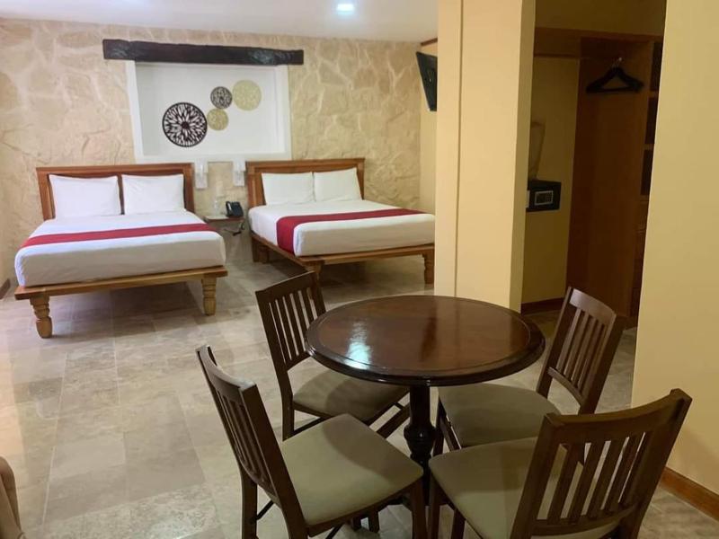 Cancun International Suites - image 14