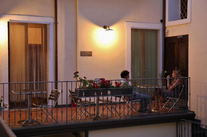 B&B Opera Catania Centro Storico - image 28