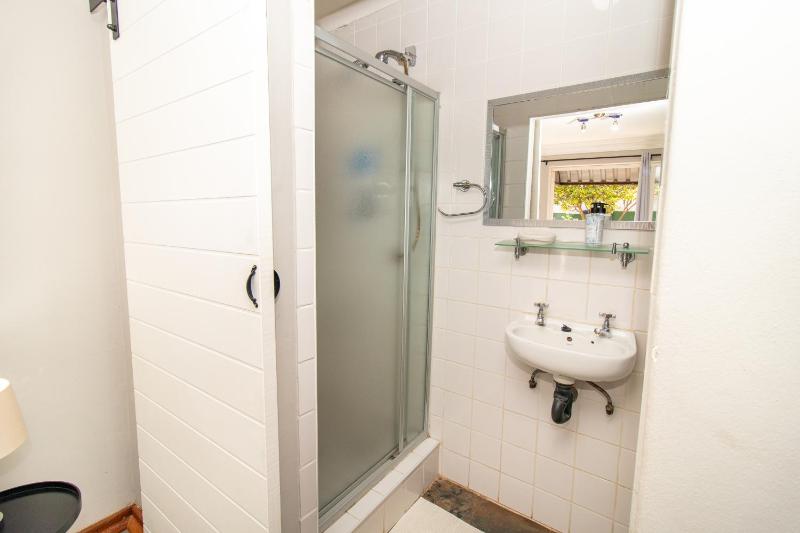 Glenmore Guesthouse - image 11