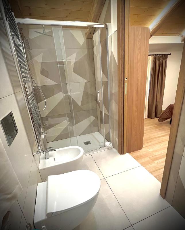 Triple Room image 2