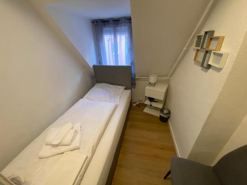 Swan Rooms - image 12