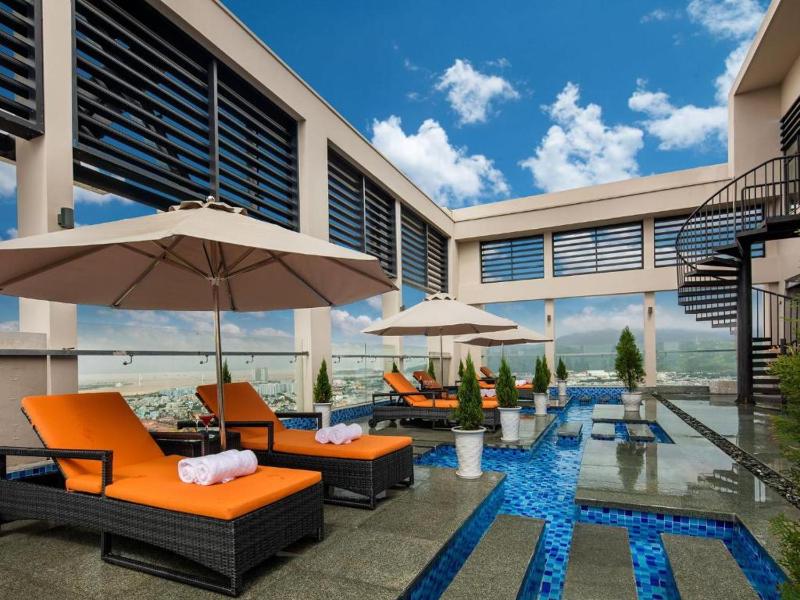 Luxury Condo 2 bedrooms with free pool - image 16