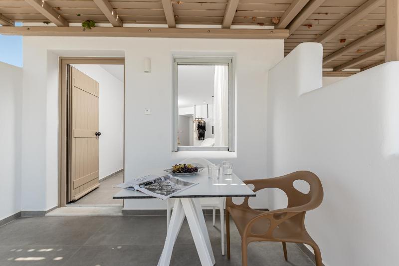 Premium Room with Garden view image 2