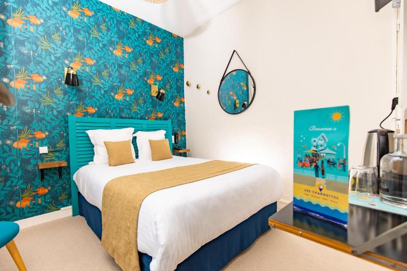 Double Room with Courtyard View image 1