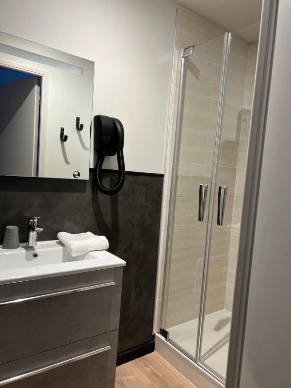 Superior Double Room image 4