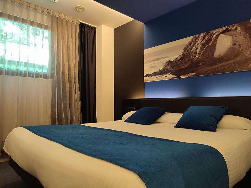 Economy Double Room under ground floor -1 image 2
