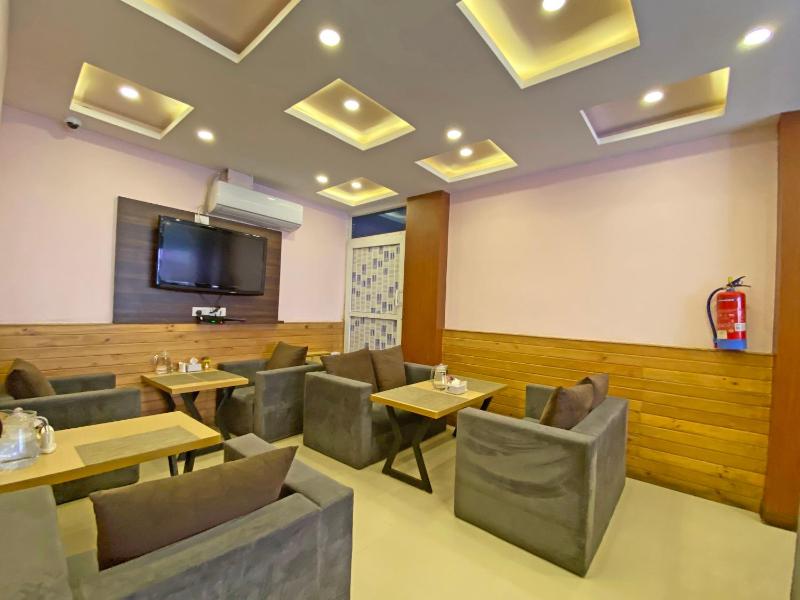Hotel White Rabbit - image 3