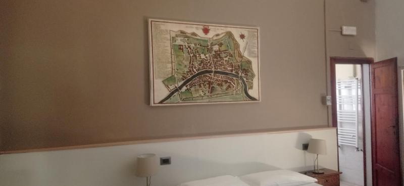 Double Room image 3
