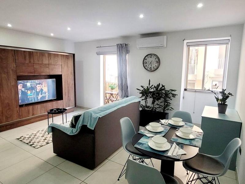 New&Cosy Apartment with Balcony Images