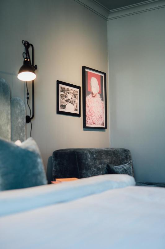 Superior Double Room image 4