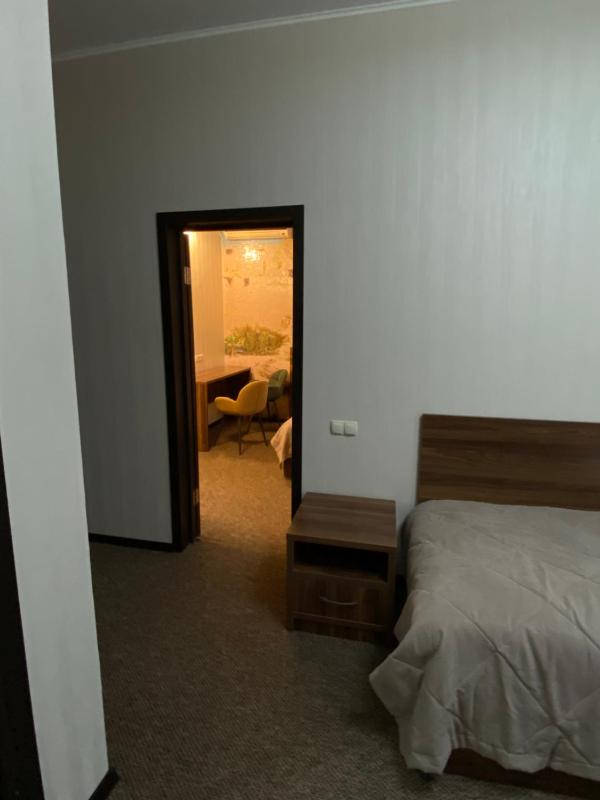 Deluxe Quadruple Room image 4