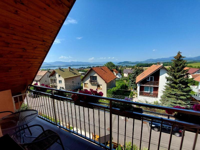 Apartment with Lake View image 3