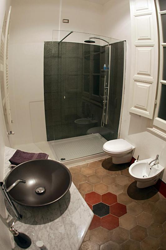 Standard Double Room image 4