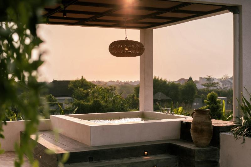 Villa Morotai Canggu - image 4