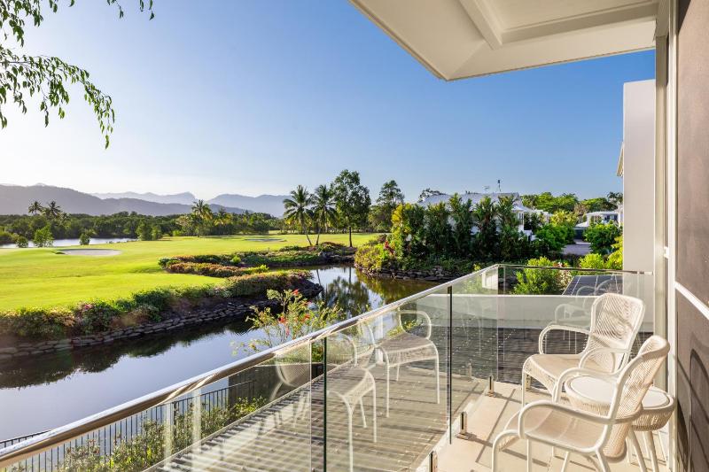 Escape Villas Port Douglas - image 18