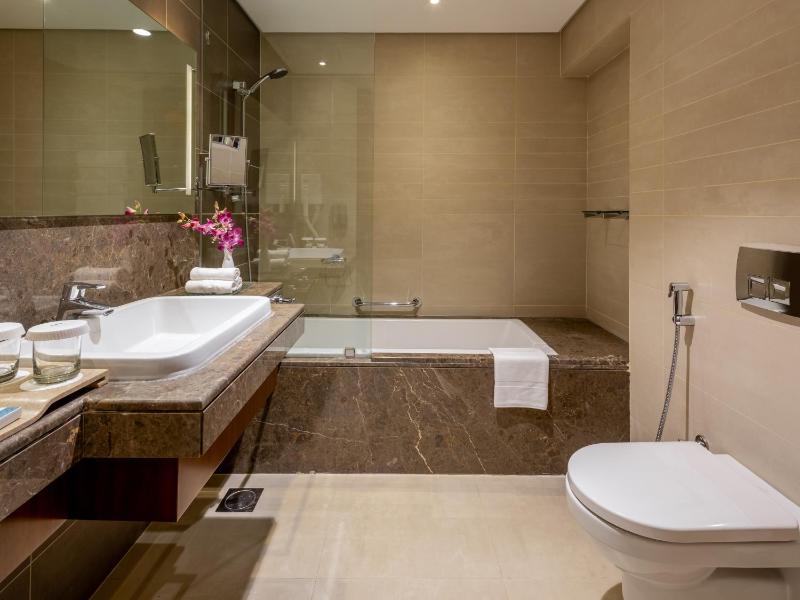 Executive Suite image 1
