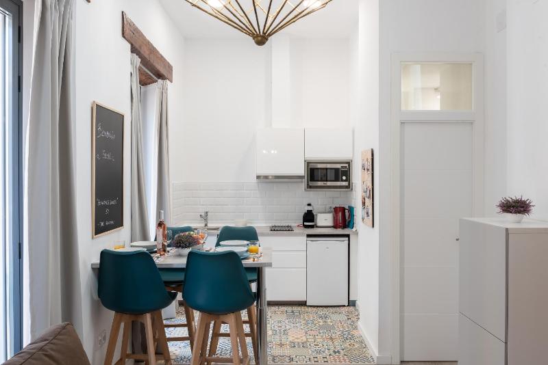 Superior Apartment image 3