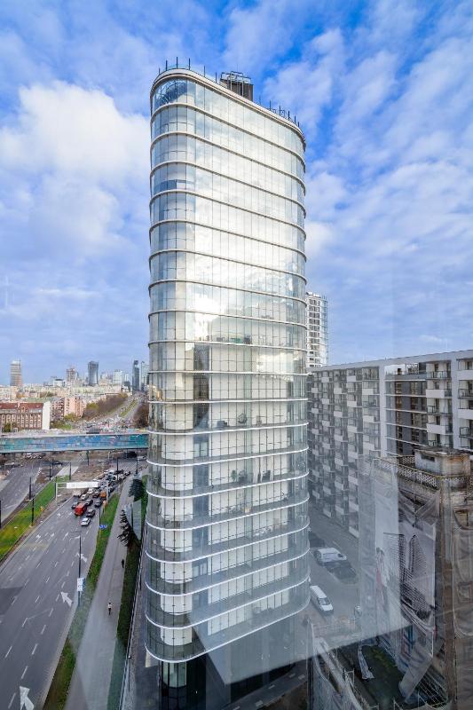 Deluxe Apartment with City View image 1