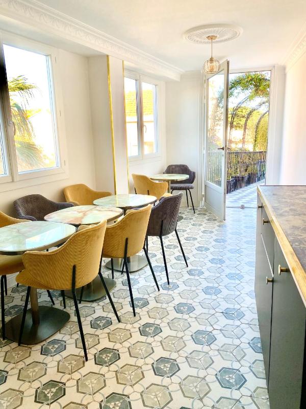 Villa Caprice - image 22
