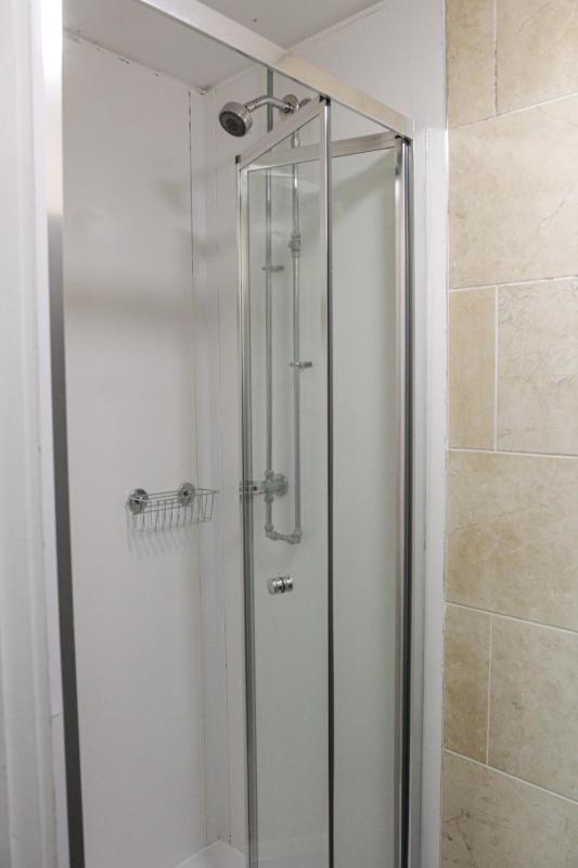 Double Room with Shared Bathroom image 1
