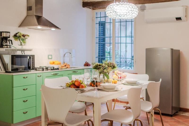 Casa al Dipinto Contemporary Apartment with - image 13