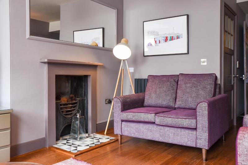 Three-Bedroom Apartment image 3