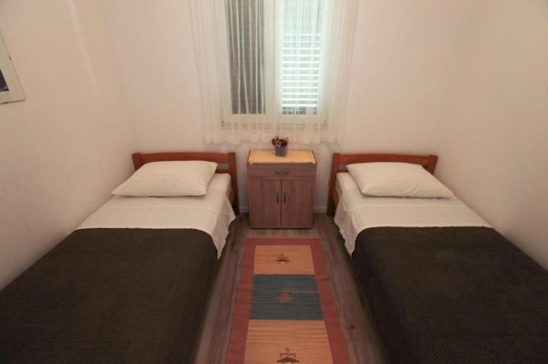 Apartments Luka - image 37