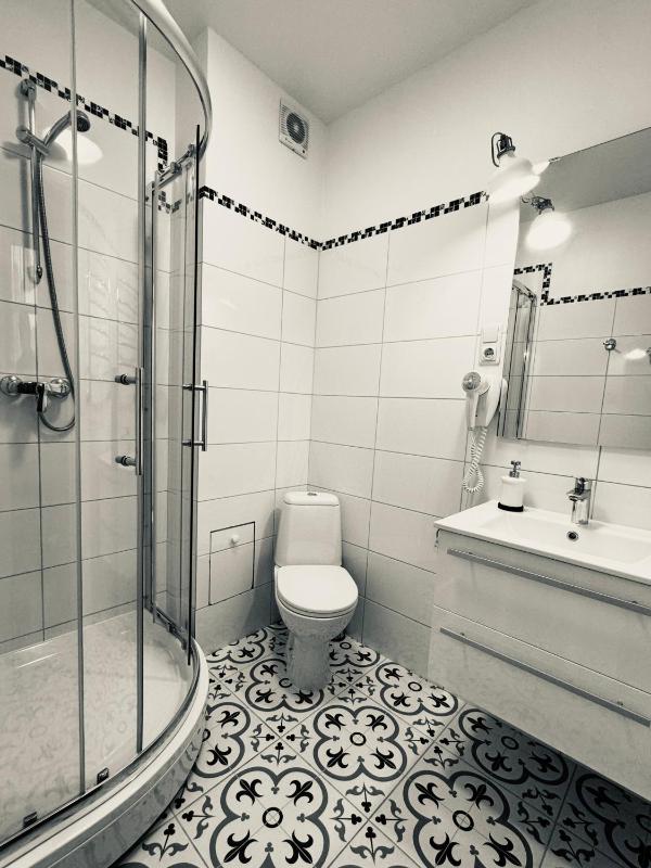 Twin Room image 1