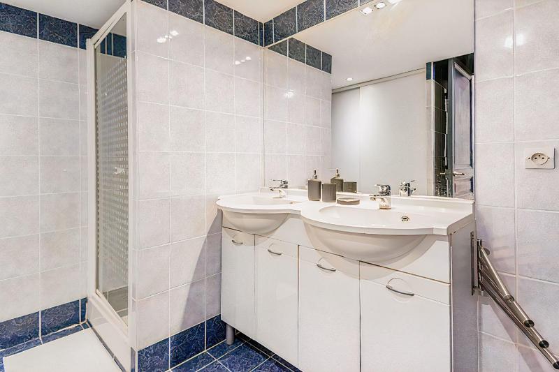 Beautiful Apt close to The Park Longchamp - image 3