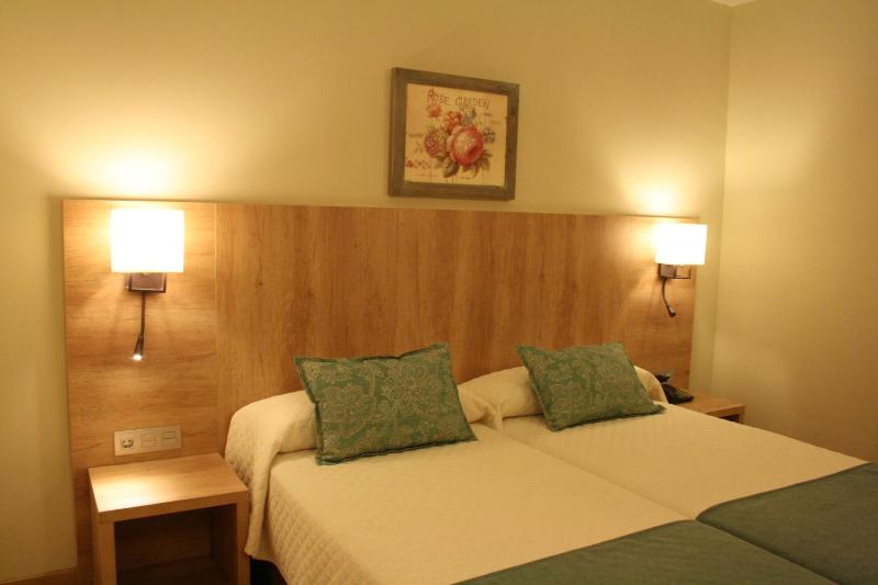 Double or Twin Room with View image 2