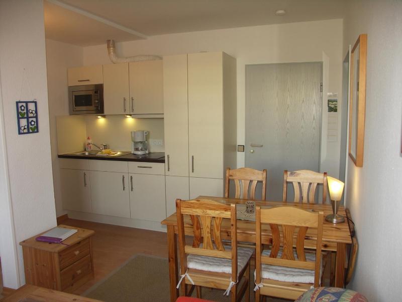One-Bedroom Apartment image 1