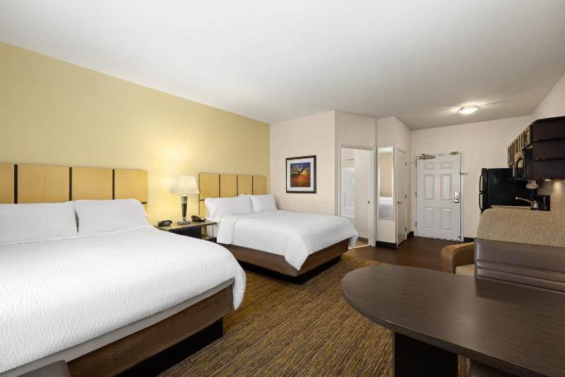 Studio Suite with Two Queen Beds image 1