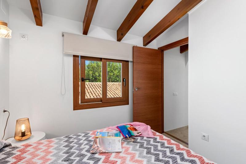 Villa Joan - PlusHolidays - image 39