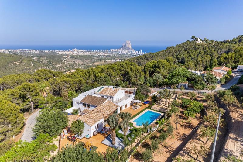 Villa Joan - PlusHolidays - image 36