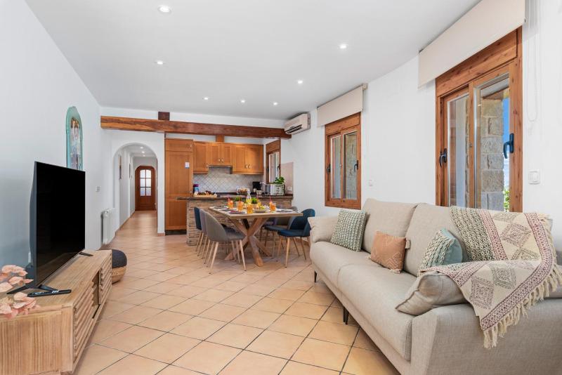 Villa Joan - PlusHolidays - image 29