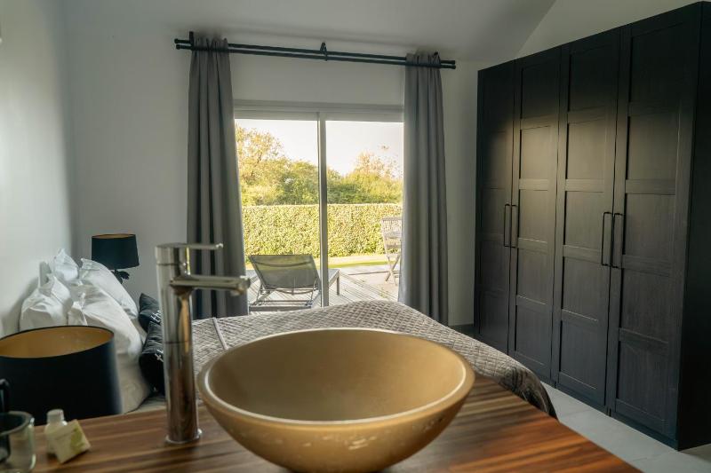 Three-Bedroom House - Jacky image 2