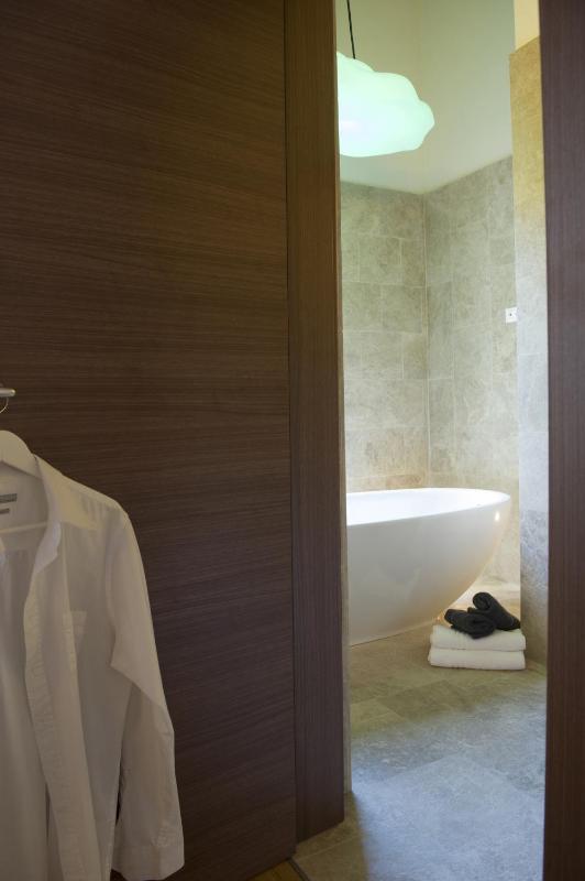 Superior Two-Bedroom Apartment with Balcony image 4