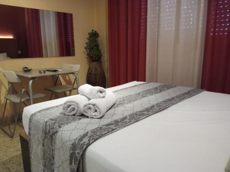 Hostal Happystay - image 8